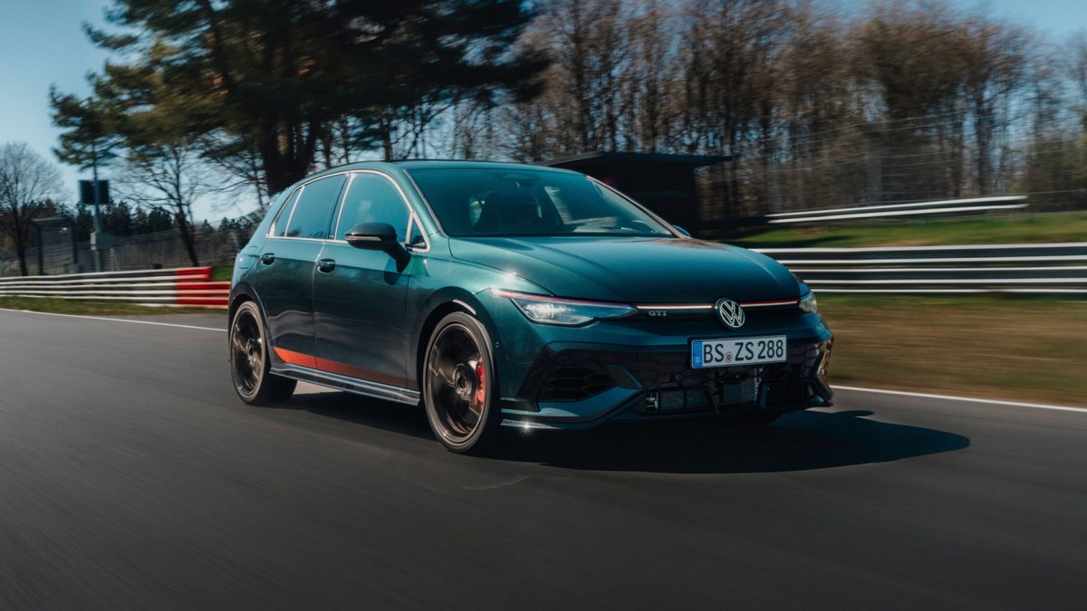 VW Golf GTI Edition 50