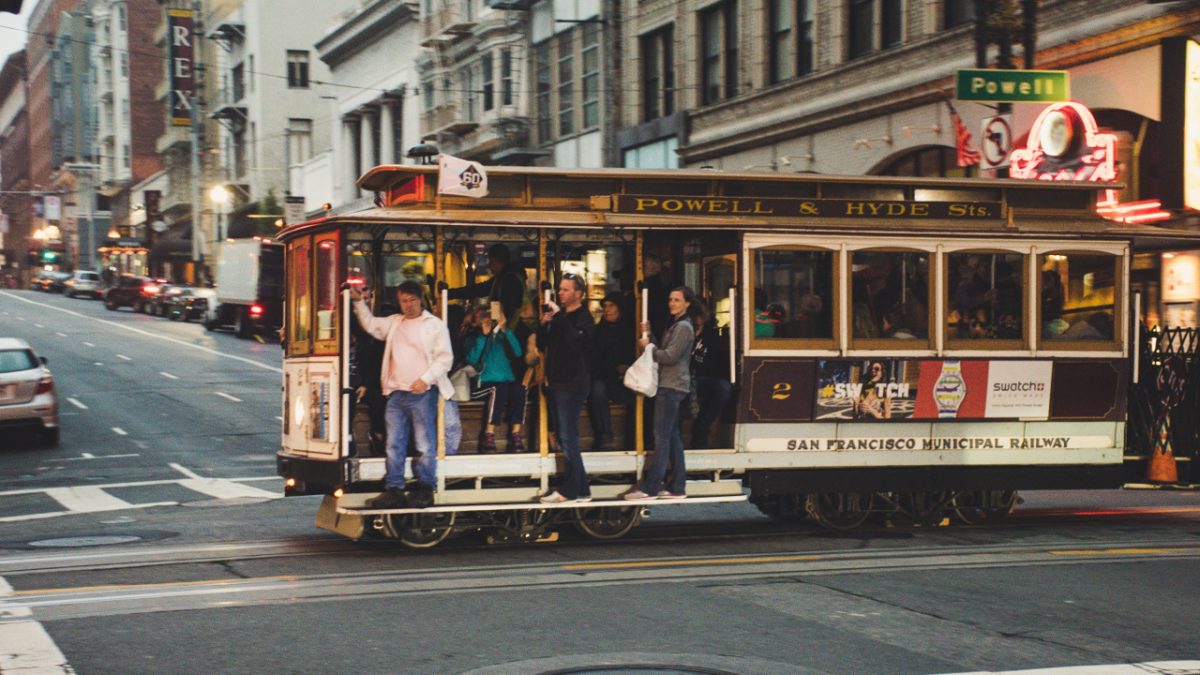 ΜΜΜ Μέσα Μαζικής Μεταφοράς Κορωνοϊός